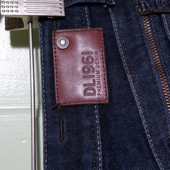 Women's DL1961 Jessica dark wash skinny zip pocket 25 high-end denim - Picture 9 of 15